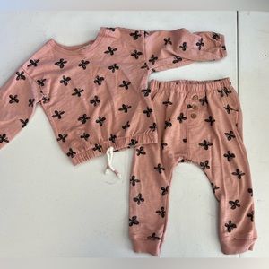Jessica simpson set 24 months
